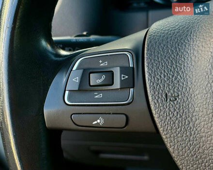 Білий Фольксваген Тігуан, об'ємом двигуна 2 л та пробігом 137 тис. км за 13800 $, фото 22 на Automoto.ua