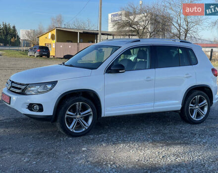 Белый Фольксваген Тигуан, объемом двигателя 2 л и пробегом 167 тыс. км за 14400 $, фото 2 на Automoto.ua