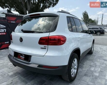 Білий Фольксваген Тігуан, об'ємом двигуна 1.98 л та пробігом 156 тис. км за 15499 $, фото 9 на Automoto.ua
