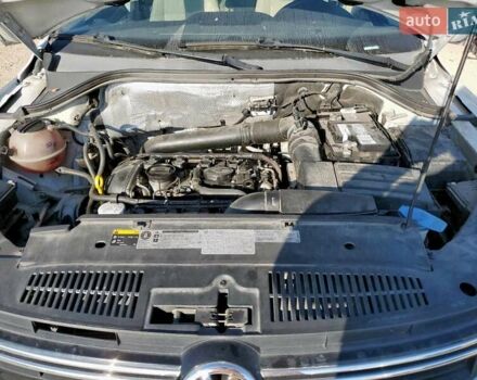 Белый Фольксваген Тигуан, объемом двигателя 1.98 л и пробегом 144 тыс. км за 1600 $, фото 10 на Automoto.ua