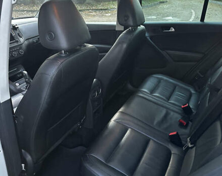 Білий Фольксваген Тігуан, об'ємом двигуна 1.98 л та пробігом 113 тис. км за 16300 $, фото 7 на Automoto.ua