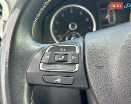 Білий Фольксваген Тігуан, об'ємом двигуна 2 л та пробігом 152 тис. км за 12300 $, фото 17 на Automoto.ua