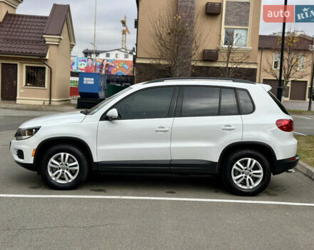 Белый Фольксваген Тигуан, объемом двигателя 2 л и пробегом 228 тыс. км за 12999 $, фото 11 на Automoto.ua