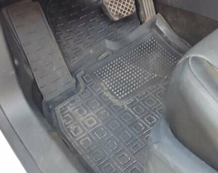 Белый Фольксваген Тигуан, объемом двигателя 1.98 л и пробегом 268 тыс. км за 13300 $, фото 26 на Automoto.ua