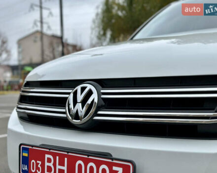 Белый Фольксваген Тигуан, объемом двигателя 2 л и пробегом 228 тыс. км за 12999 $, фото 13 на Automoto.ua