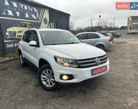 Білий Фольксваген Тігуан, об'ємом двигуна 2 л та пробігом 191 тис. км за 13500 $, фото 1 на Automoto.ua