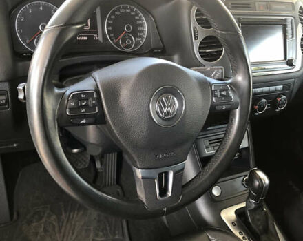 Белый Фольксваген Тигуан, объемом двигателя 1.98 л и пробегом 165 тыс. км за 10900 $, фото 4 на Automoto.ua