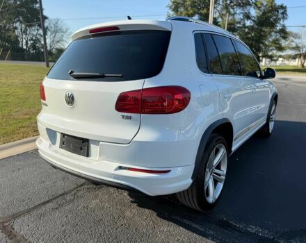 Белый Фольксваген Тигуан, объемом двигателя 2 л и пробегом 72 тыс. км за 5000 $, фото 9 на Automoto.ua