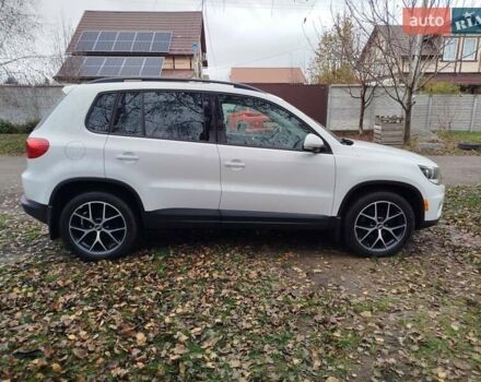 Белый Фольксваген Тигуан, объемом двигателя 2 л и пробегом 195 тыс. км за 13500 $, фото 8 на Automoto.ua