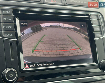 Білий Фольксваген Тігуан, об'ємом двигуна 2 л та пробігом 213 тис. км за 14750 $, фото 27 на Automoto.ua