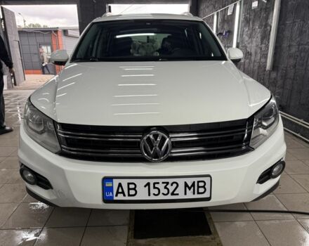 Белый Фольксваген Тигуан, объемом двигателя 2 л и пробегом 197 тыс. км за 14000 $, фото 1 на Automoto.ua