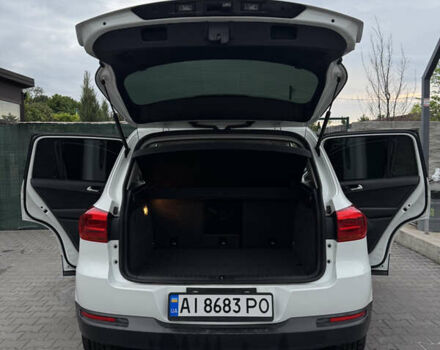 Білий Фольксваген Тігуан, об'ємом двигуна 1.98 л та пробігом 90 тис. км за 16500 $, фото 24 на Automoto.ua