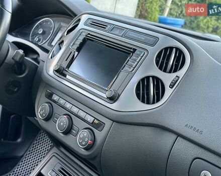 Білий Фольксваген Тігуан, об'ємом двигуна 1.98 л та пробігом 150 тис. км за 13999 $, фото 36 на Automoto.ua