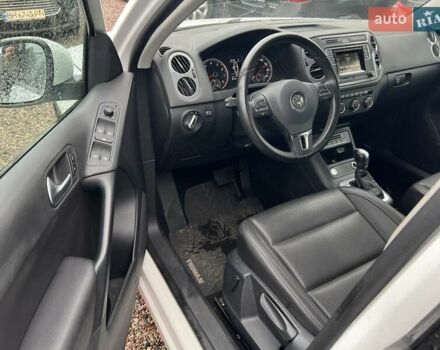 Белый Фольксваген Тигуан, объемом двигателя 1.98 л и пробегом 132 тыс. км за 12999 $, фото 1 на Automoto.ua