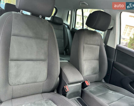 Білий Фольксваген Тігуан, об'ємом двигуна 1.4 л та пробігом 110 тис. км за 14000 $, фото 30 на Automoto.ua