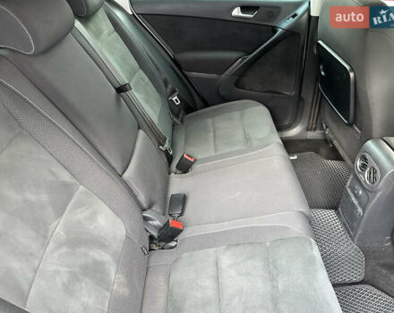 Білий Фольксваген Тігуан, об'ємом двигуна 1.4 л та пробігом 110 тис. км за 14000 $, фото 40 на Automoto.ua