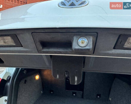 Белый Фольксваген Тигуан, объемом двигателя 2 л и пробегом 208 тыс. км за 13700 $, фото 18 на Automoto.ua