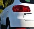 Білий Фольксваген Тігуан, об'ємом двигуна 2 л та пробігом 117 тис. км за 8700 $, фото 2 на Automoto.ua