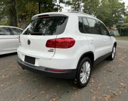 Білий Фольксваген Тігуан, об'ємом двигуна 2 л та пробігом 75 тис. км за 16800 $, фото 5 на Automoto.ua