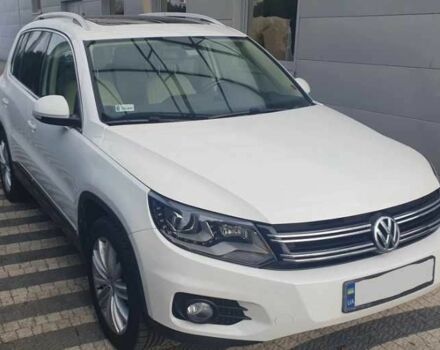 Білий Фольксваген Тігуан, об'ємом двигуна 2 л та пробігом 117 тис. км за 8700 $, фото 1 на Automoto.ua