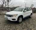 Белый Фольксваген Тигуан, объемом двигателя 0 л и пробегом 132 тыс. км за 12999 $, фото 1 на Automoto.ua