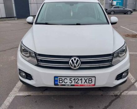 Белый Фольксваген Тигуан, объемом двигателя 1.98 л и пробегом 138 тыс. км за 12700 $, фото 2 на Automoto.ua