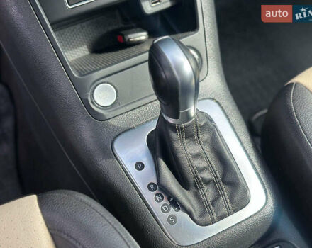 Білий Фольксваген Тігуан, об'ємом двигуна 2 л та пробігом 152 тис. км за 12300 $, фото 20 на Automoto.ua