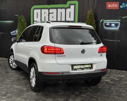 Білий Фольксваген Тігуан, об'ємом двигуна 1.4 л та пробігом 110 тис. км за 14000 $, фото 52 на Automoto.ua