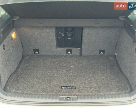 Білий Фольксваген Тігуан, об'ємом двигуна 2 л та пробігом 213 тис. км за 14750 $, фото 23 на Automoto.ua