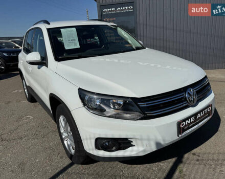 Белый Фольксваген Тигуан, объемом двигателя 1.98 л и пробегом 105 тыс. км за 14490 $, фото 3 на Automoto.ua