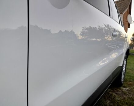 Білий Фольксваген Тігуан, об'ємом двигуна 2 л та пробігом 140 тис. км за 12200 $, фото 7 на Automoto.ua