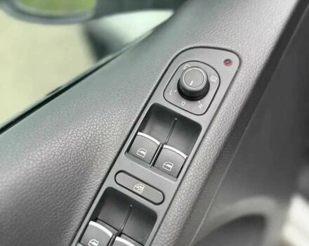 Белый Фольксваген Тигуан, объемом двигателя 2 л и пробегом 83 тыс. км за 9100 $, фото 13 на Automoto.ua