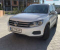 Білий Фольксваген Тігуан, об'ємом двигуна 1.98 л та пробігом 124 тис. км за 15000 $, фото 1 на Automoto.ua