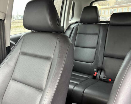 Білий Фольксваген Тігуан, об'ємом двигуна 2 л та пробігом 199 тис. км за 12900 $, фото 8 на Automoto.ua