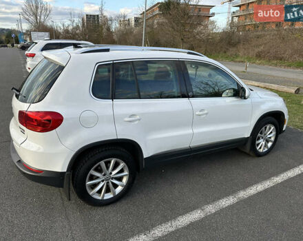 Білий Фольксваген Тігуан, об'ємом двигуна 1.98 л та пробігом 140 тис. км за 14000 $, фото 5 на Automoto.ua