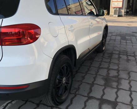 Белый Фольксваген Тигуан, объемом двигателя 1.98 л и пробегом 165 тыс. км за 10900 $, фото 8 на Automoto.ua