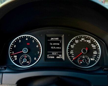 Білий Фольксваген Тігуан, об'ємом двигуна 2 л та пробігом 137 тис. км за 13800 $, фото 12 на Automoto.ua