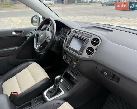 Білий Фольксваген Тігуан, об'ємом двигуна 1.98 л та пробігом 150 тис. км за 13900 $, фото 48 на Automoto.ua