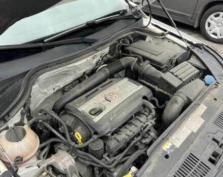 Білий Фольксваген Тігуан, об'ємом двигуна 1.98 л та пробігом 119 тис. км за 15999 $, фото 28 на Automoto.ua