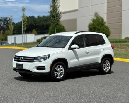 Белый Фольксваген Тигуан, объемом двигателя 2 л и пробегом 80 тыс. км за 6000 $, фото 2 на Automoto.ua