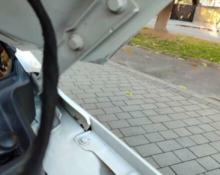 Белый Фольксваген Тигуан, объемом двигателя 2 л и пробегом 216 тыс. км за 11700 $, фото 26 на Automoto.ua