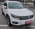 Белый Фольксваген Тигуан, объемом двигателя 2 л и пробегом 138 тыс. км за 12700 $, фото 2 на Automoto.ua