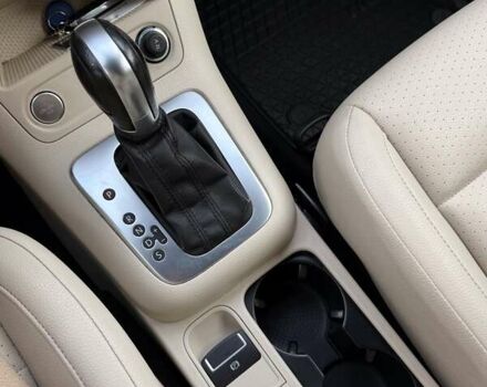 Белый Фольксваген Тигуан, объемом двигателя 1.98 л и пробегом 105 тыс. км за 16000 $, фото 17 на Automoto.ua