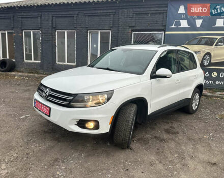 Білий Фольксваген Тігуан, об'ємом двигуна 2 л та пробігом 191 тис. км за 13500 $, фото 22 на Automoto.ua