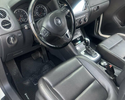 Білий Фольксваген Тігуан, об'ємом двигуна 1.98 л та пробігом 156 тис. км за 14000 $, фото 11 на Automoto.ua