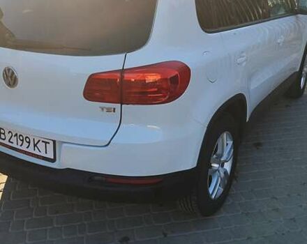 Белый Фольксваген Тигуан, объемом двигателя 1.98 л и пробегом 268 тыс. км за 13300 $, фото 6 на Automoto.ua