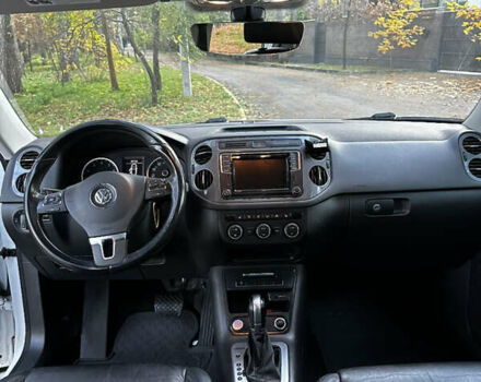 Білий Фольксваген Тігуан, об'ємом двигуна 1.98 л та пробігом 113 тис. км за 16300 $, фото 9 на Automoto.ua
