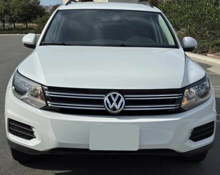 Белый Фольксваген Тигуан, объемом двигателя 2 л и пробегом 78 тыс. км за 8500 $, фото 1 на Automoto.ua