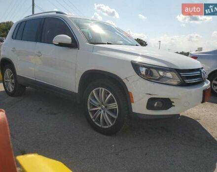 Белый Фольксваген Тигуан, объемом двигателя 2 л и пробегом 61 тыс. км за 900 $, фото 3 на Automoto.ua