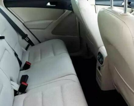 Білий Фольксваген Тігуан, об'ємом двигуна 2 л та пробігом 117 тис. км за 8700 $, фото 11 на Automoto.ua